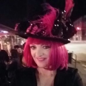 Meet your Posher, Bobbie